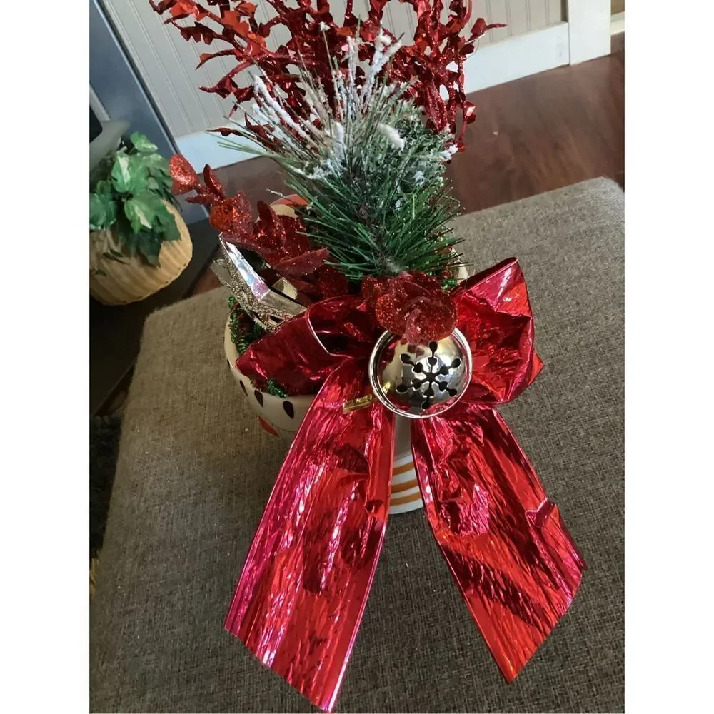 Christmas Holiday Centerpiece